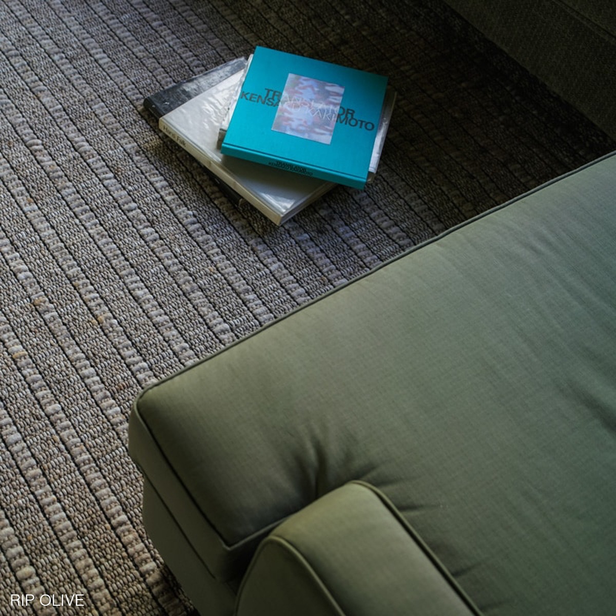 STANDARD B SOFA - 3P