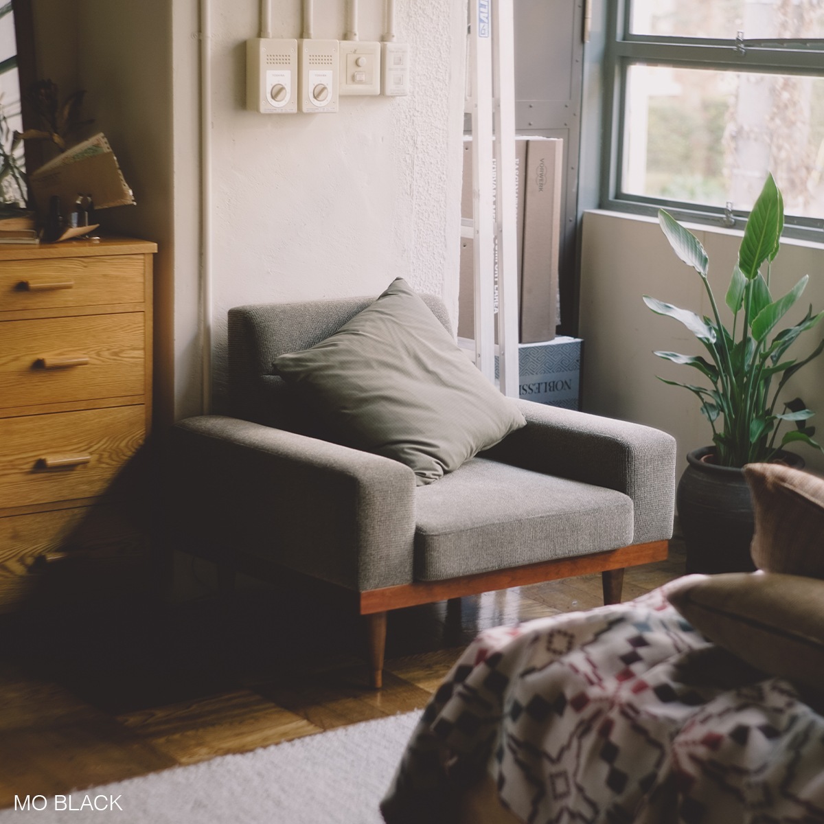 STANDARD C SOFA - ARM CHAIR