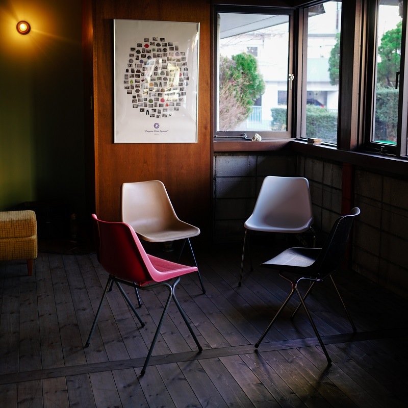 ROBIN DAY POLYSIDE CHAIR / Chrome Frame