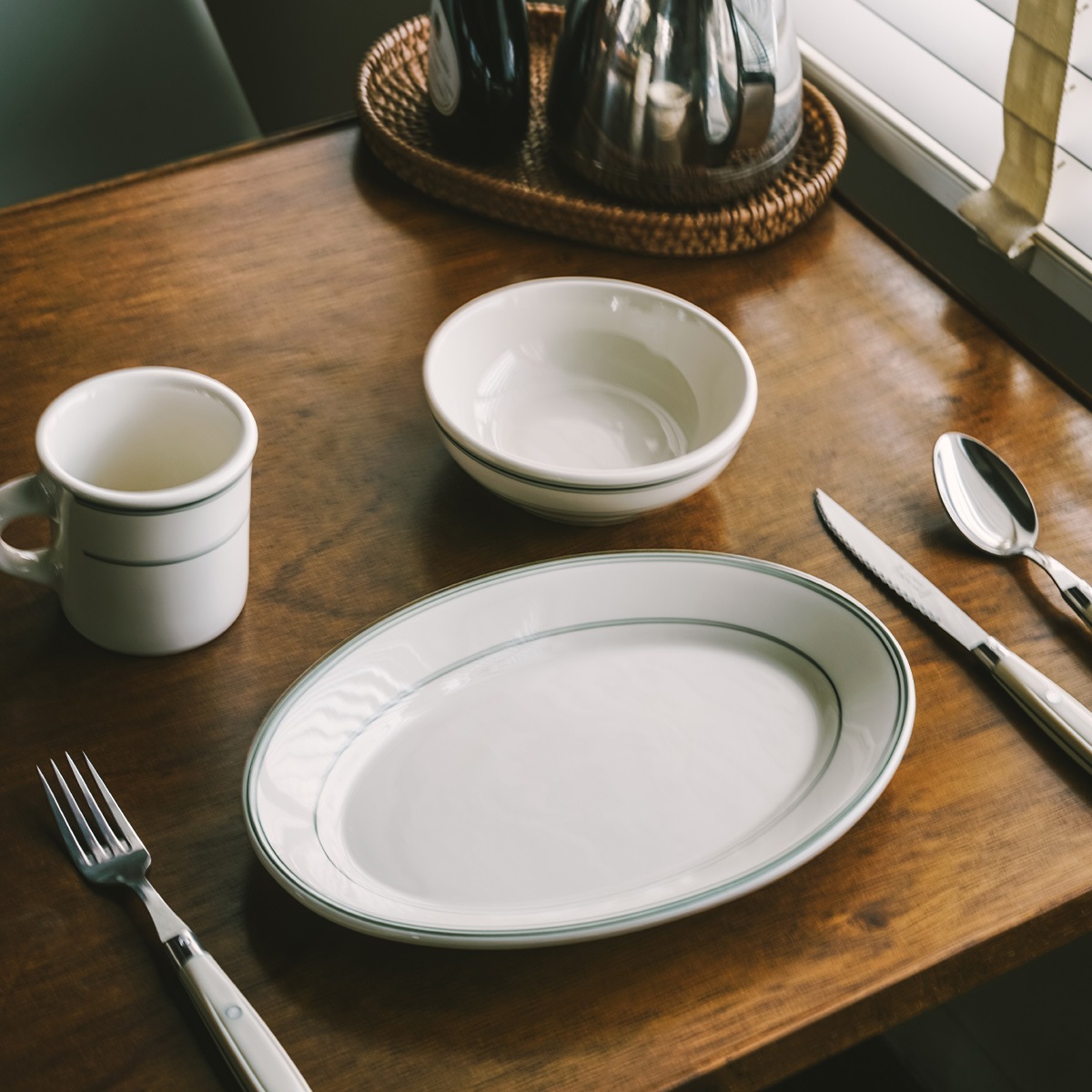 GREEN BAND - OVAL PLATE