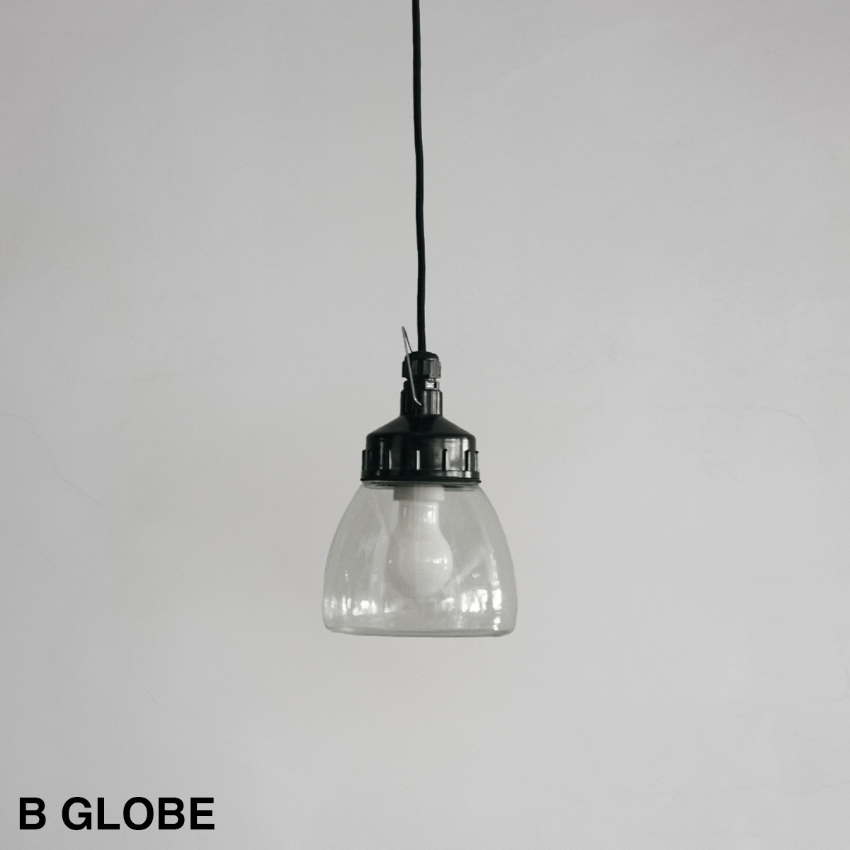 THPG PENDANT LIGHT