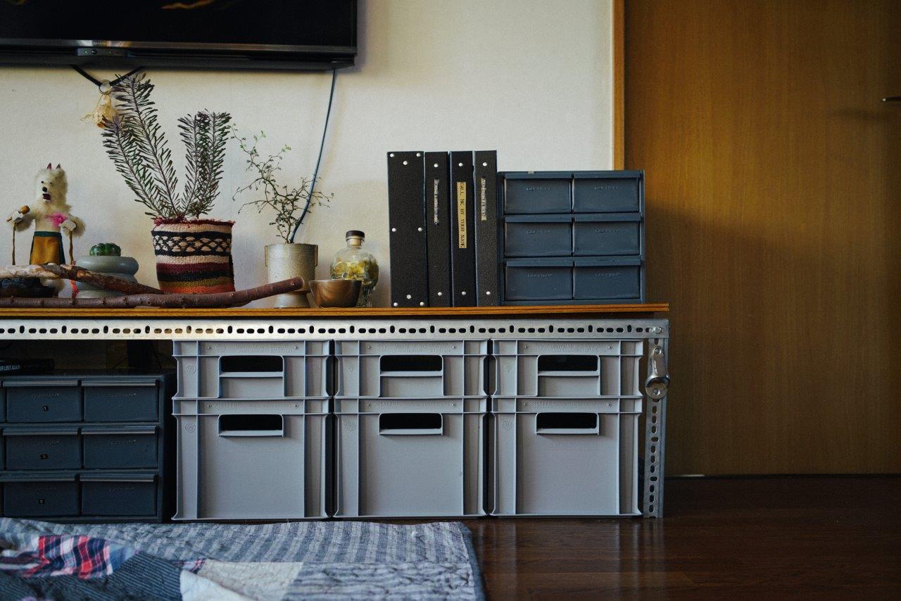 ALUTECアルミコンテナ 73L パシフィックファニチャーサービス ALUTECアルミコンテナ 73L パシフィックファニチャーサービス