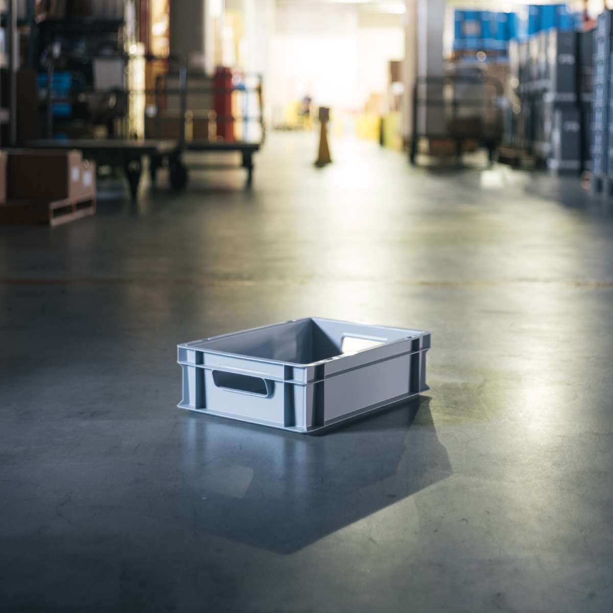 ALUTECアルミコンテナ 73L パシフィックファニチャーサービス ALUTEC UNIVERSAL BOX - M (11L) | Home accessory,Box & Basket