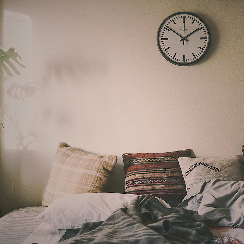 E.A.COMBS WALL CLOCK, Bar (S) 315 Pewter Grey