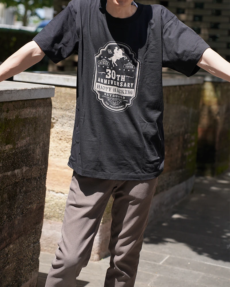 30周年記念デザインTシャツ Design D（Black）