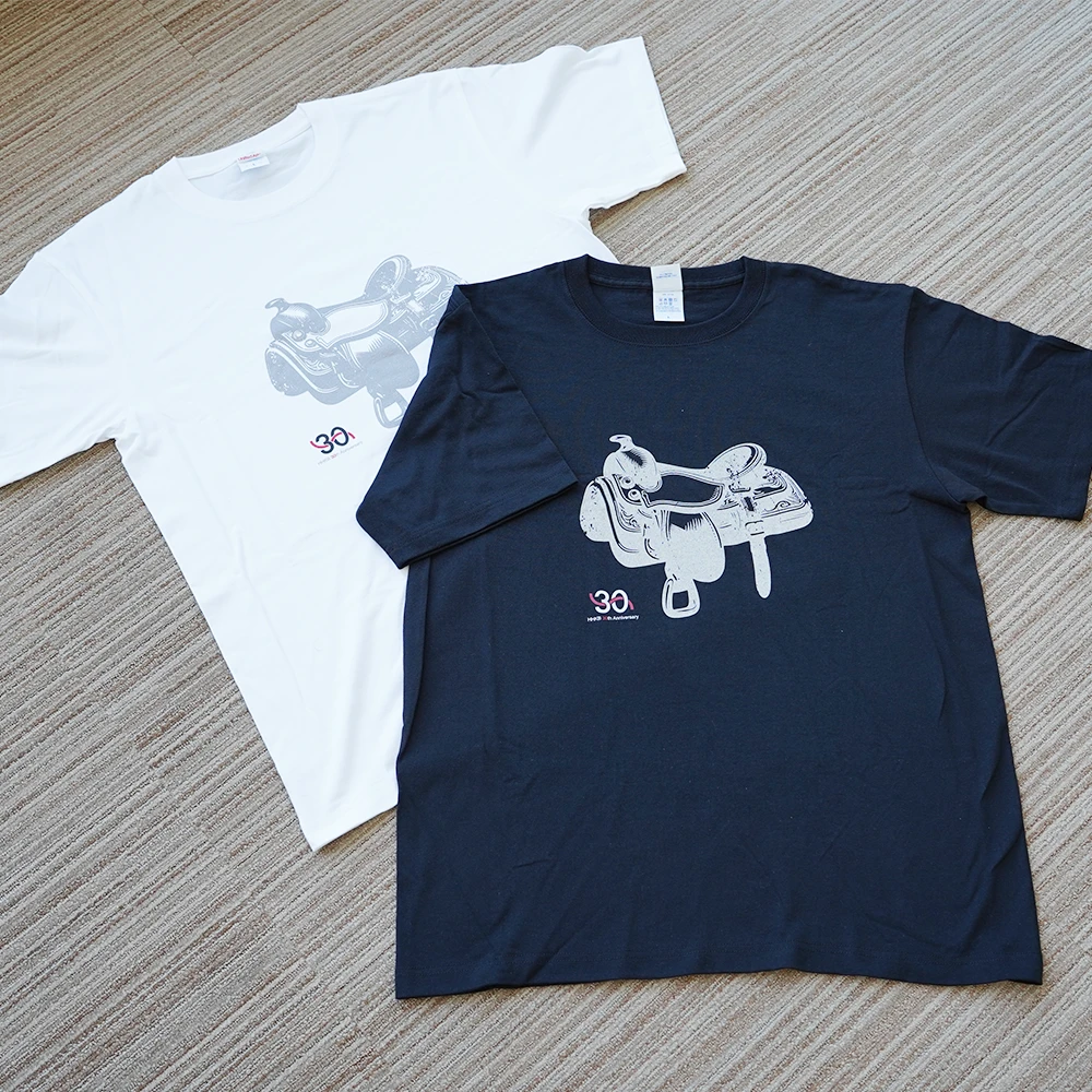 30周年記念デザインTシャツ Design E（Black）