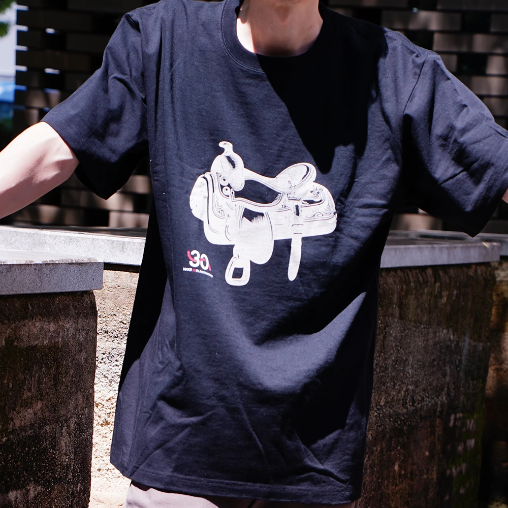 30周年記念デザインTシャツ Design E（Black）