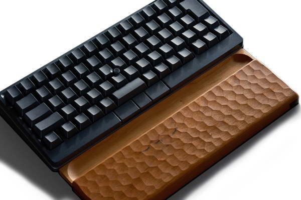 HHKB Studio専用 ジェスチャーパッドガイド&亀甲名栗木製パームレスト HHKB Studio専用 ジェスチャーパッドガイド&亀甲名栗木製パームレスト