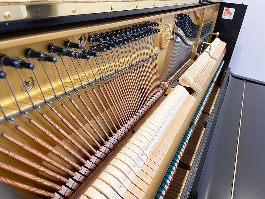 YAMAHA U1A【サイレント機能付き】