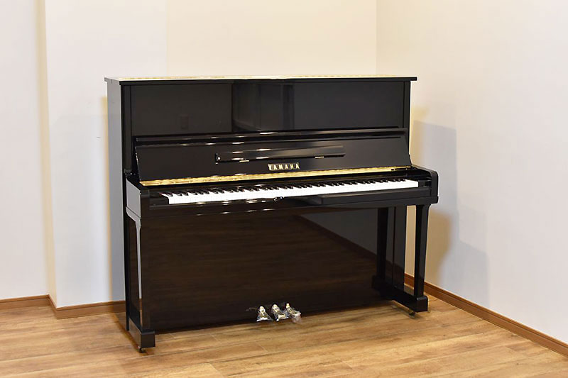 YAMAHA　U10A