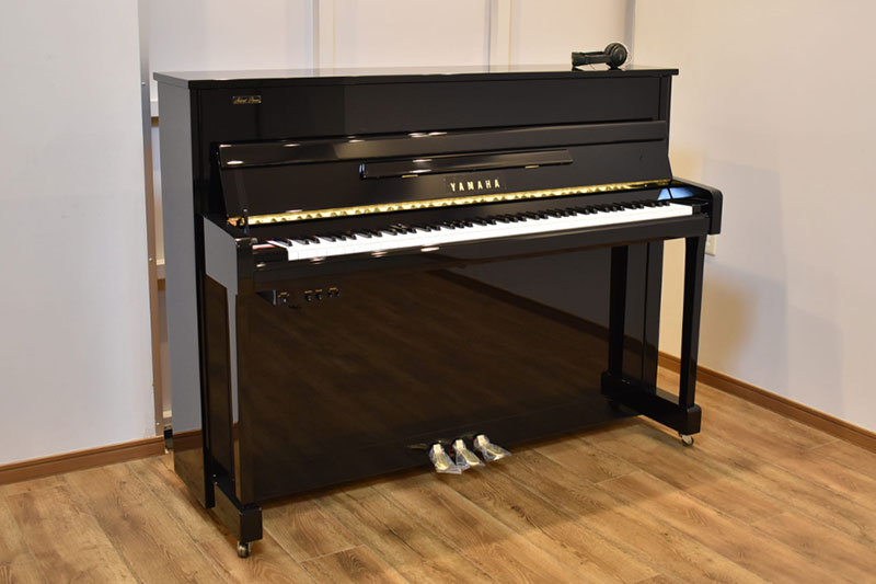 ヤマハ/YAMAHA b113SD サイレント アップライトピアノ 黒 88鍵 YAMAHA b113SD サイレント【月額制ピアノレンタルサービス ピアレント】
