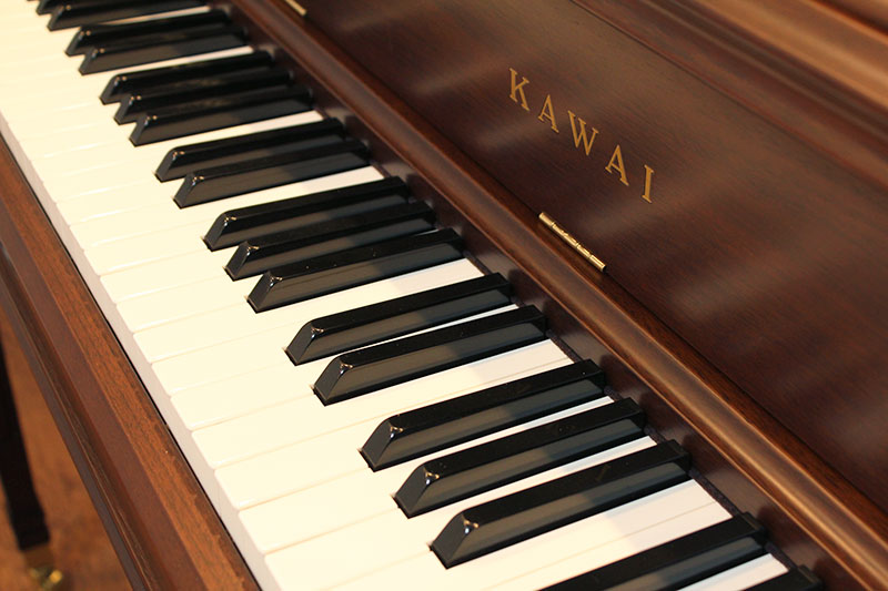 KAWAI KL62WI
