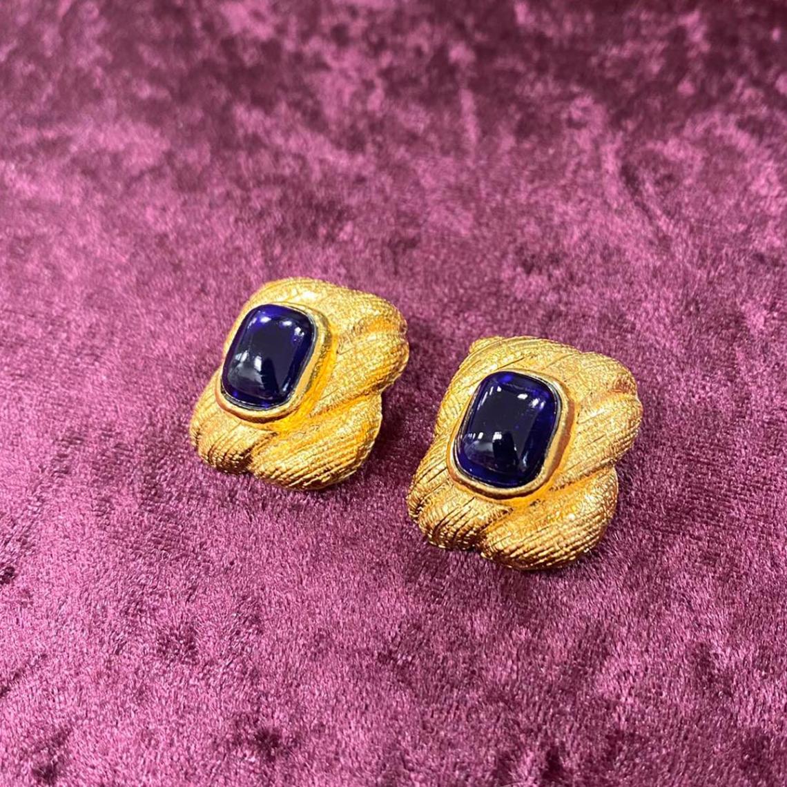 CHANEL シャネル ヴィンテージ カラーストーン 26 イヤリング 金メッキ