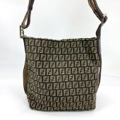 FENDI �ե���ǥ� ���å������� ���������Хå� �Ф�ݤ� �����Х� �����ֹ桧6667