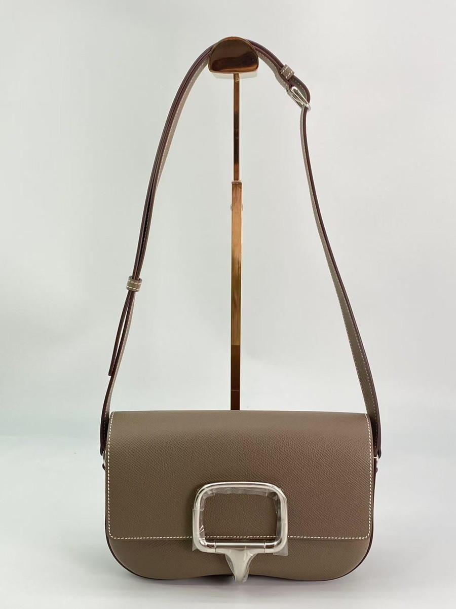 新品同様】HERMES エルメス デッラ カヴァッレリア エラン
