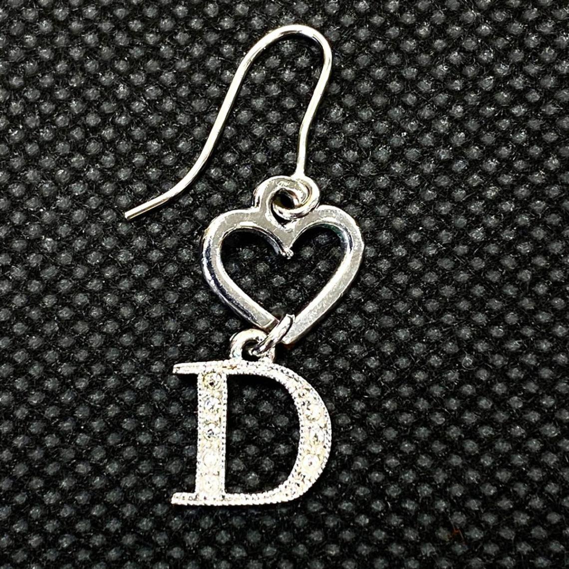 Christian Dior クリスチャンディオール ロゴ ピアス ハート ライン