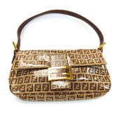 �ե���ǥ� FENDI ���å������� �ޥ�ޥХ��å� ��󥷥����� �ϥ�ɥХå� �ѥƥ�� �١����� �����ֹ桧9703