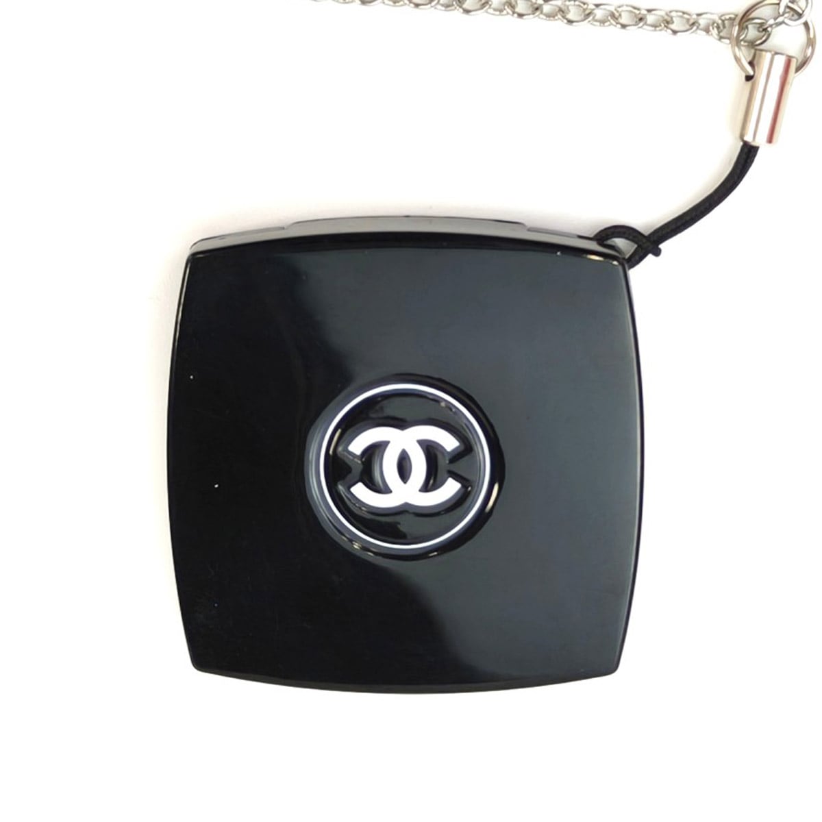 CHANEL シャネル ノベルティ チェーンストラップ付 コンパクトミラー