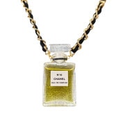 CHANEL ����ͥ� No.19 �ѥե塼��ܥȥ� ��� �ͥå��쥹 ������� �����ֹ桧11042