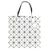 BAOBAO ISSEY MIYAKE �Х��Х� �ϥ�ɥХå� �ۥ磻�� �����ֹ桧11665