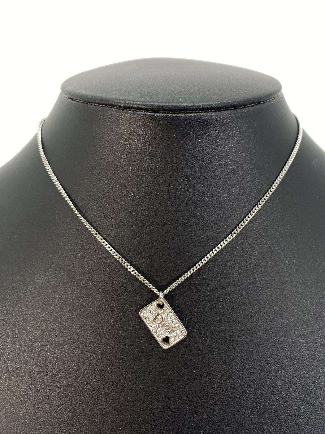 Dior �ǥ������� �ץ졼�� �ϡ��� �ͥå��쥹 ����С� �����ֹ桧8948