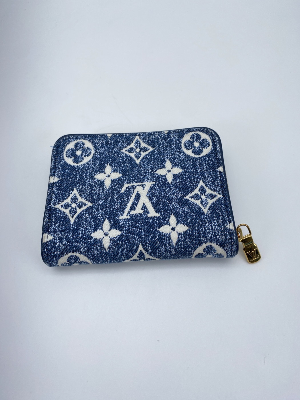 Louis Vuitton  ���åԡ���������ѡ��� ���� �����ɥ����� �����󥱡��� M81185 �ǥ˥� �����ֹ桧9237