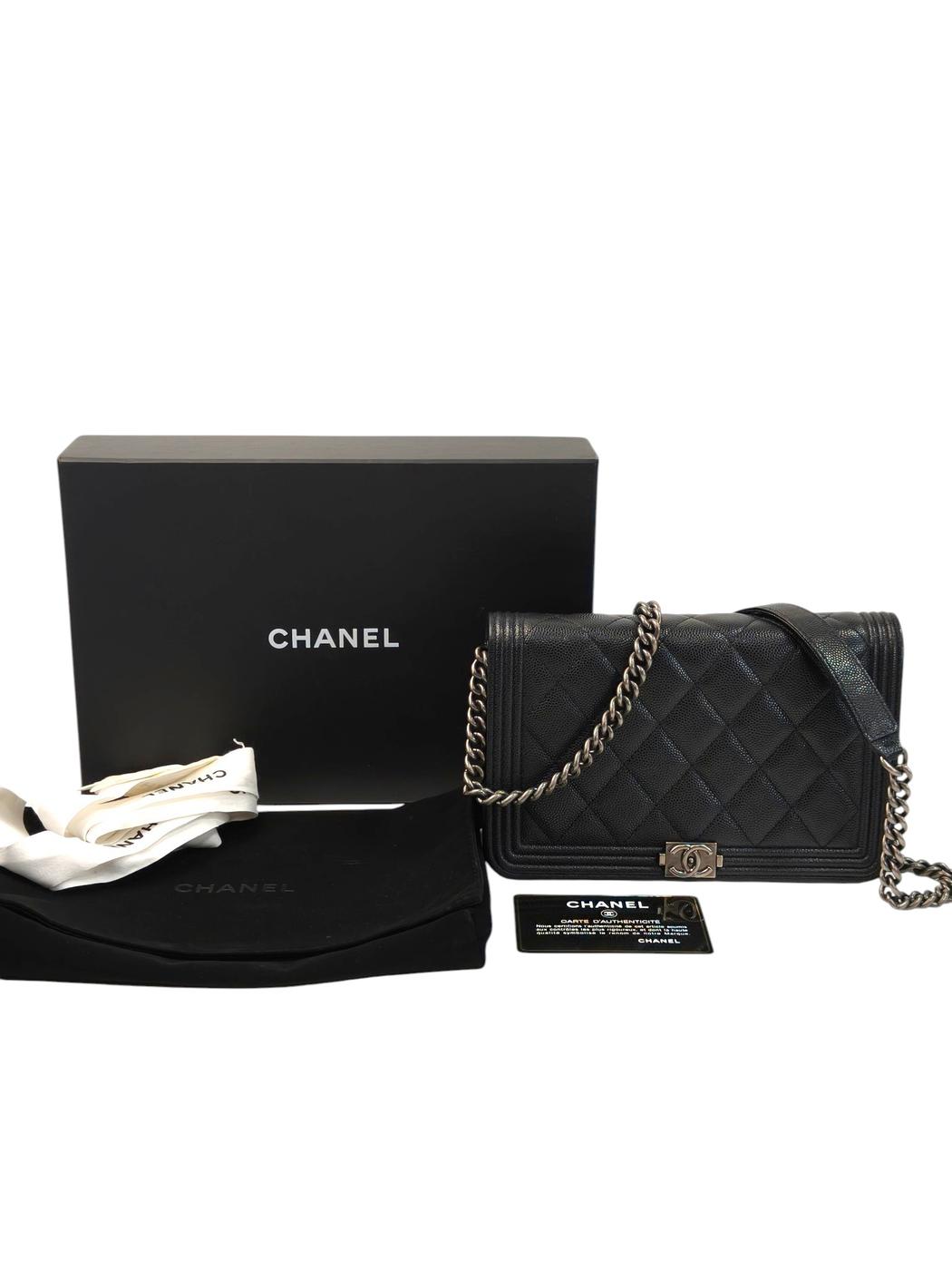 CHANEL ����ͥ� �ܡ�������ͥ� �������󥦥���å� �������󥷥������Хå� �֥�å������ֹ桧11714