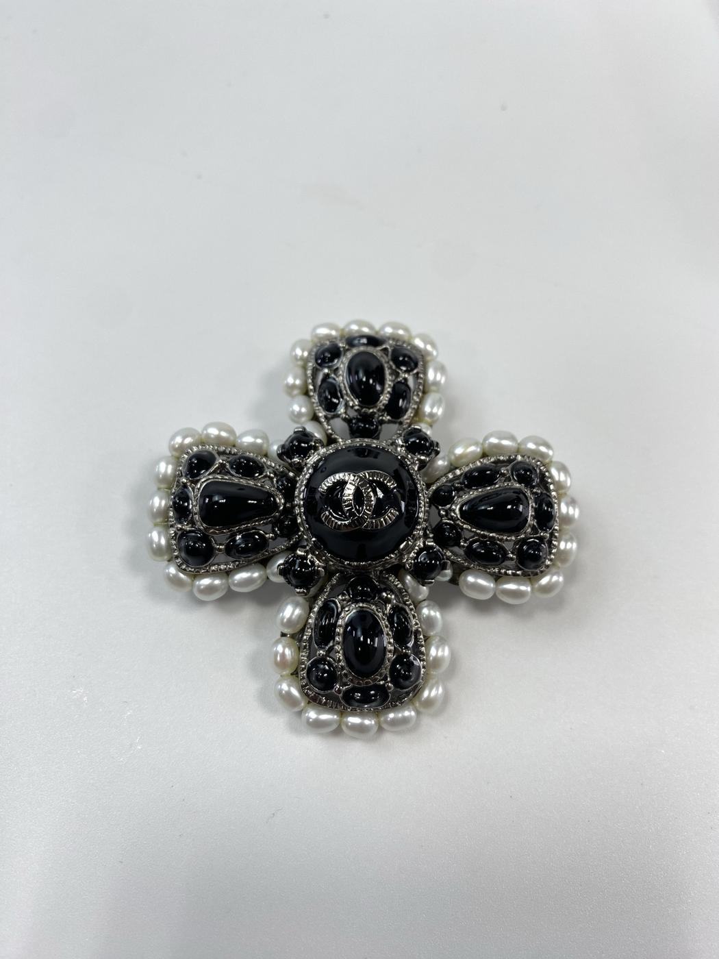 CHANEL ����ͥ� �����ޡ��� �ѡ��� �֥����� �֥�å� �����ֹ桧11028