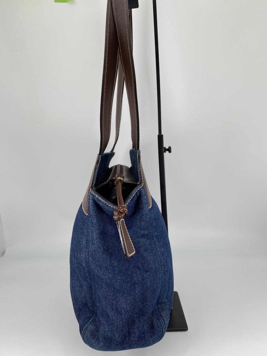 CHANEL ͥ ǥ˥ ȡȥХå ֥롼 쥶 2000ǯ 롢ͭ ֹ桧9027