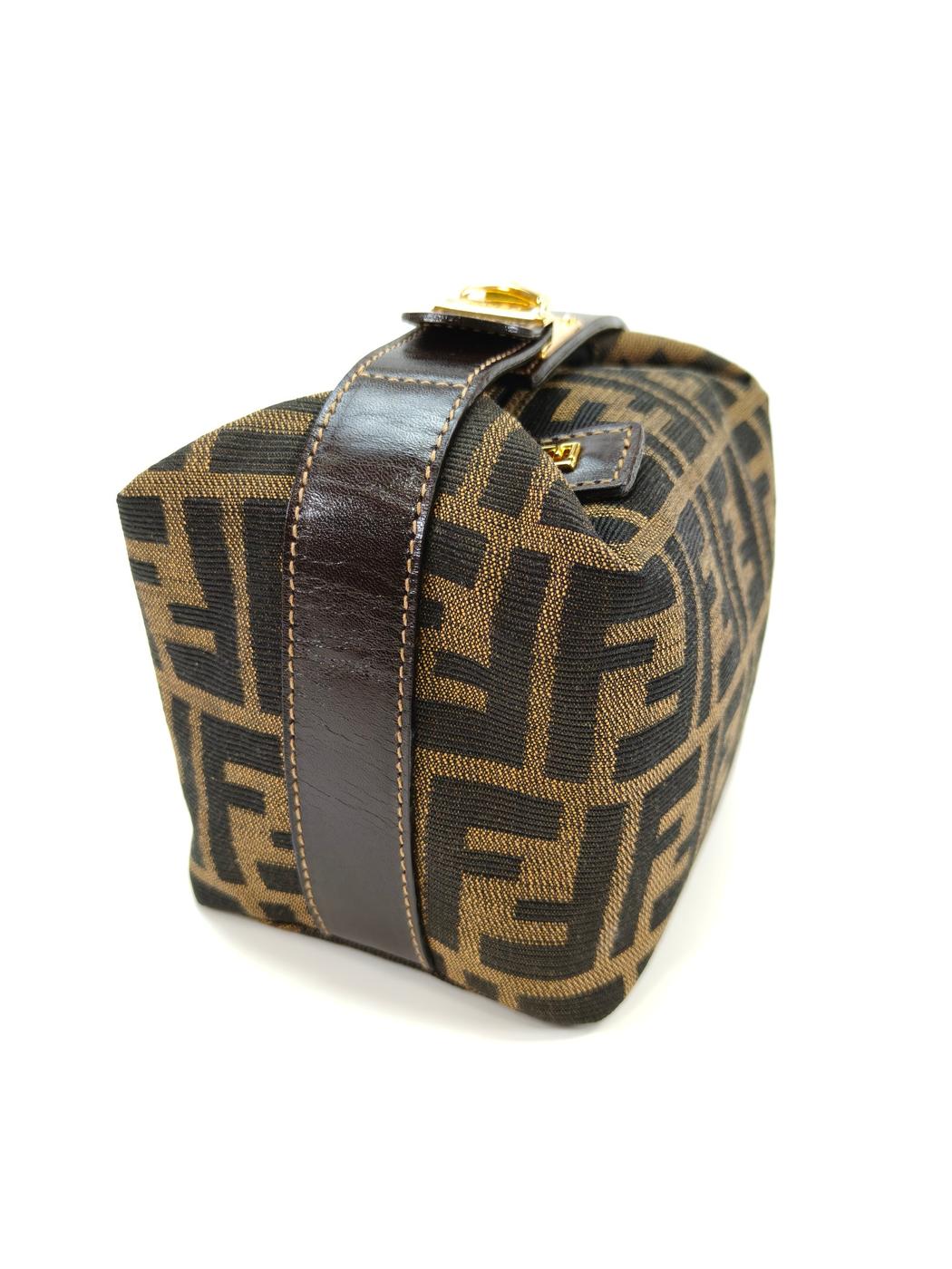 FENDI �ե���ǥ� ���������꡼�ݡ��� ����å��Хå� �Х˥ƥ� ���å� �٥�ȶ�� �����ֹ桧10115