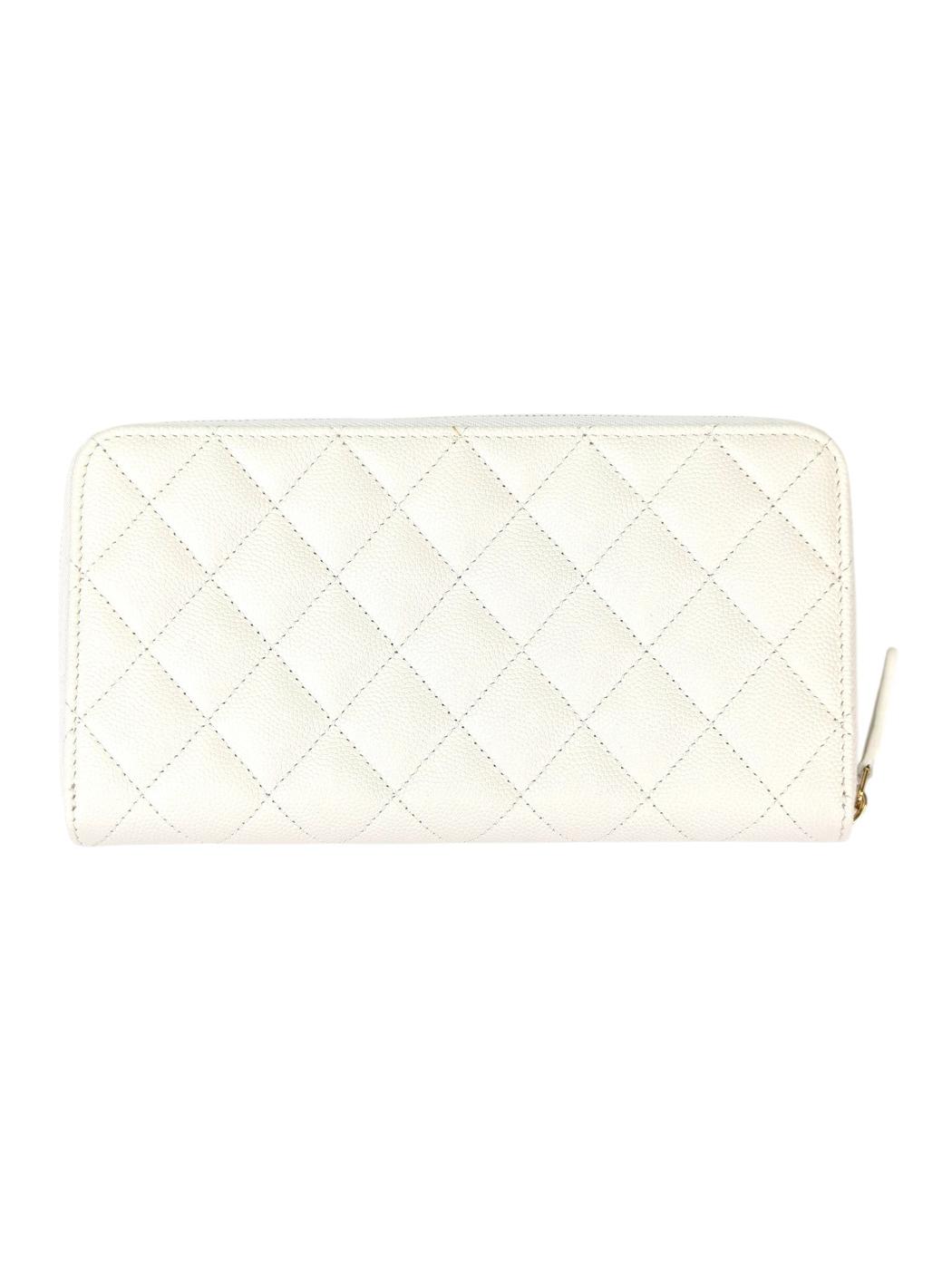 CHANEL ����ͥ� �ޥȥ�å� �饦��ɥե����ʡ� Ĺ���� ������ɶ�� �ۥ磻��  �����ֹ桧11415
