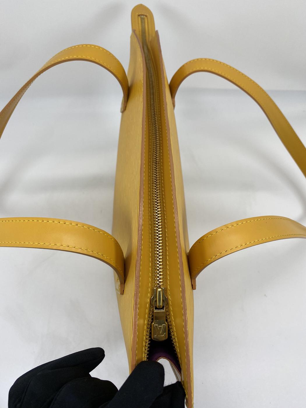 Louis Vuitton �륤 �����ȥ� ���������Хå� ���� ���󥸥�å�����åԥ� M52269 ���硼�� �����ֹ桧7040