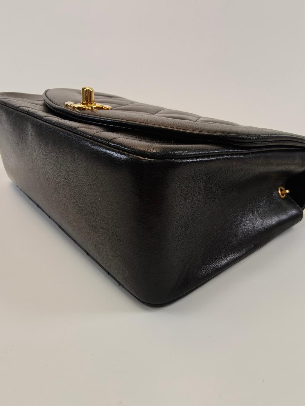 CHANEL ����ͥ� ��������22 ���⡼�� �ޥȥ�å� ��ॹ���� ���������Хå� �����ޡ��� ��  �����ֹ桧9822