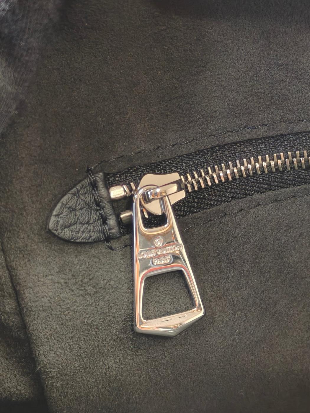 Louis Vuitton �륤�����ȥ� ����ޥ�� �֥꡼�ե����� MM 2Way �ӥ��ͥ��Хå� ���������Хå� �֥�å� �����ֹ桧10856