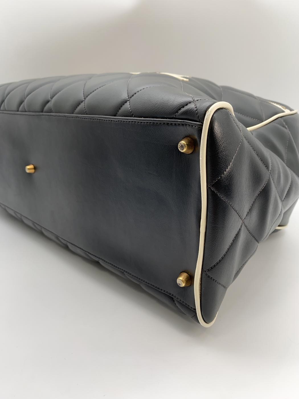 CHANEL ����ͥ� ���ݡ��ĥ饤�� �ޥȥ�å� �ܥ��ȥ� �Хå� �쥶�� �� A05943 �����ֹ桧8905