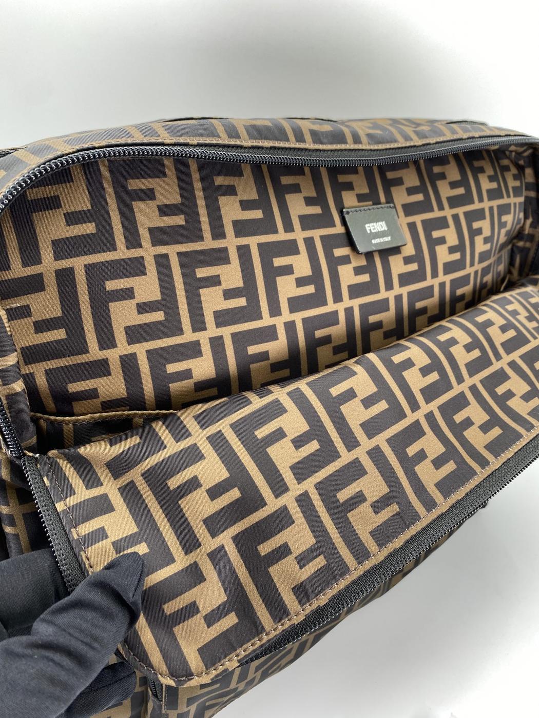 FENDI եǥ Хå 󥸥󥰥Хå ؤХå 7VB013 å ֥饦 С ֹ桧9043