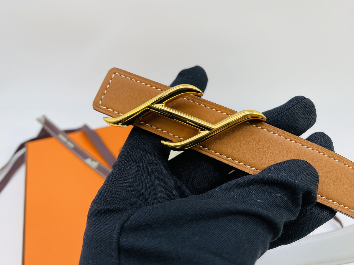 �ڿ���Ʊ�͡ۥ���᥹ HERMES �٥�ȥХå��� ��HDN�� &�쥶���٥��(���å�)  24 mm �����ֹ桧9159