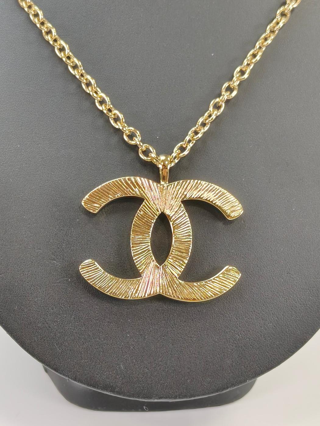 CHANEL ����ͥ� �顼�� �����ޡ��� B22L ���� �ͥå��쥹 �ڥ����� �������  �����ֹ桧10361