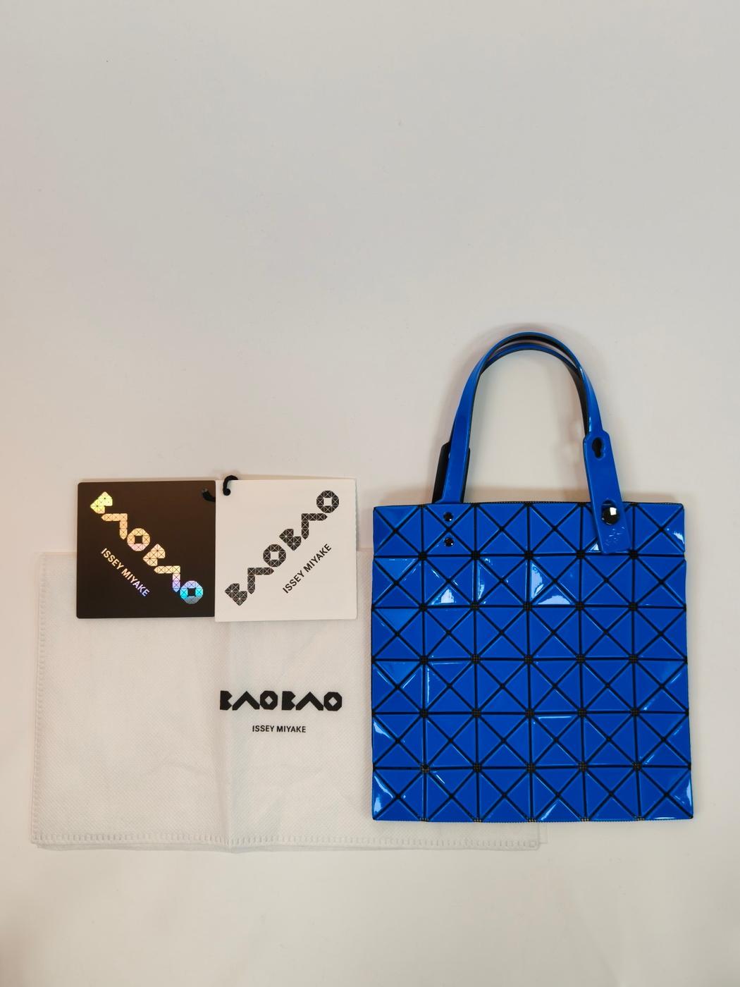 BAOBAO ISSEY MIYAKE �Х��Х� �ϥ�ɥХå� �ߥ˥Хå� �� �����ֹ桧10761