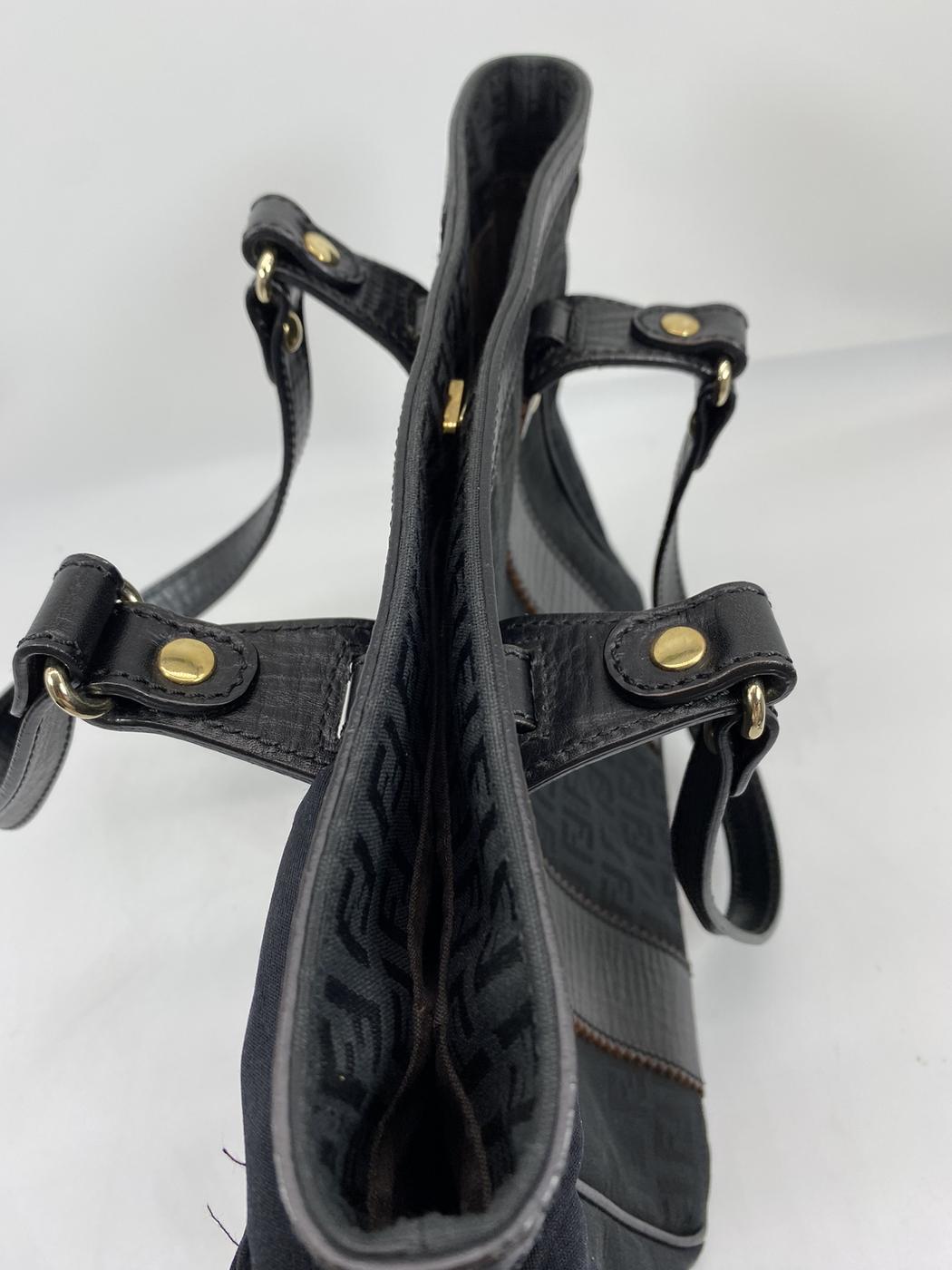 FENDI եǥ ȡȥХå å Х 쥶 ֹ桧6810