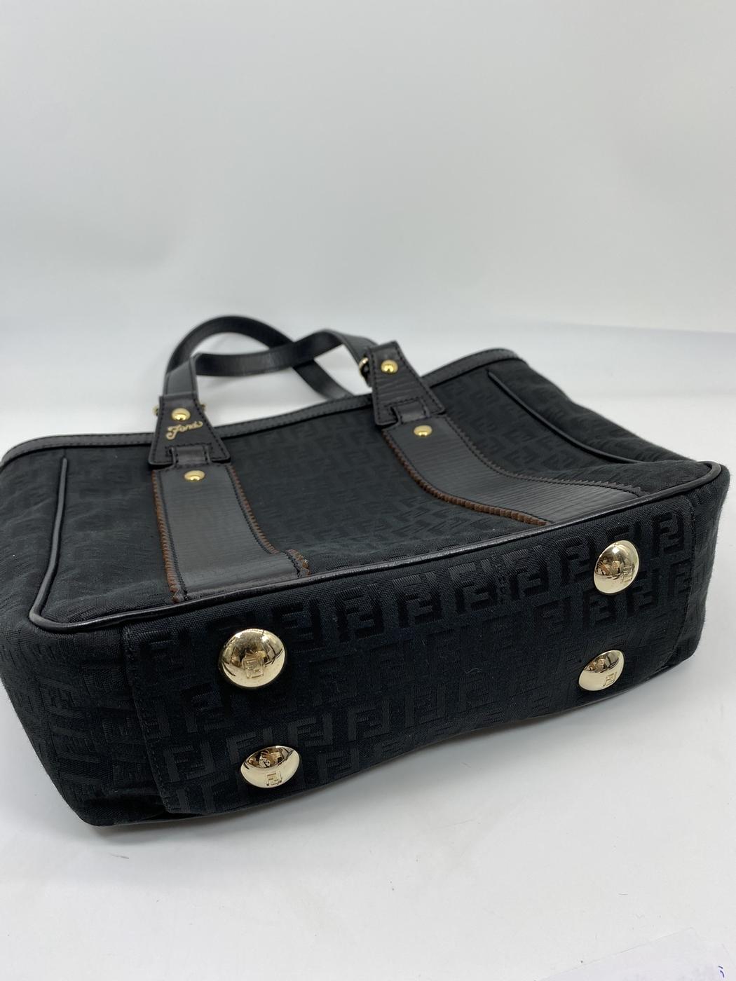 FENDI եǥ ȡȥХå å Х 쥶 ֹ桧6810