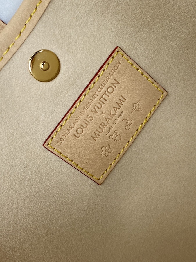 �ڿ���Ʊ�͡�LOUIS VUITTON ¼��δ  M13661 LV �� TM ����꡼������ NM PM����̤������ �����ֹ桧9166