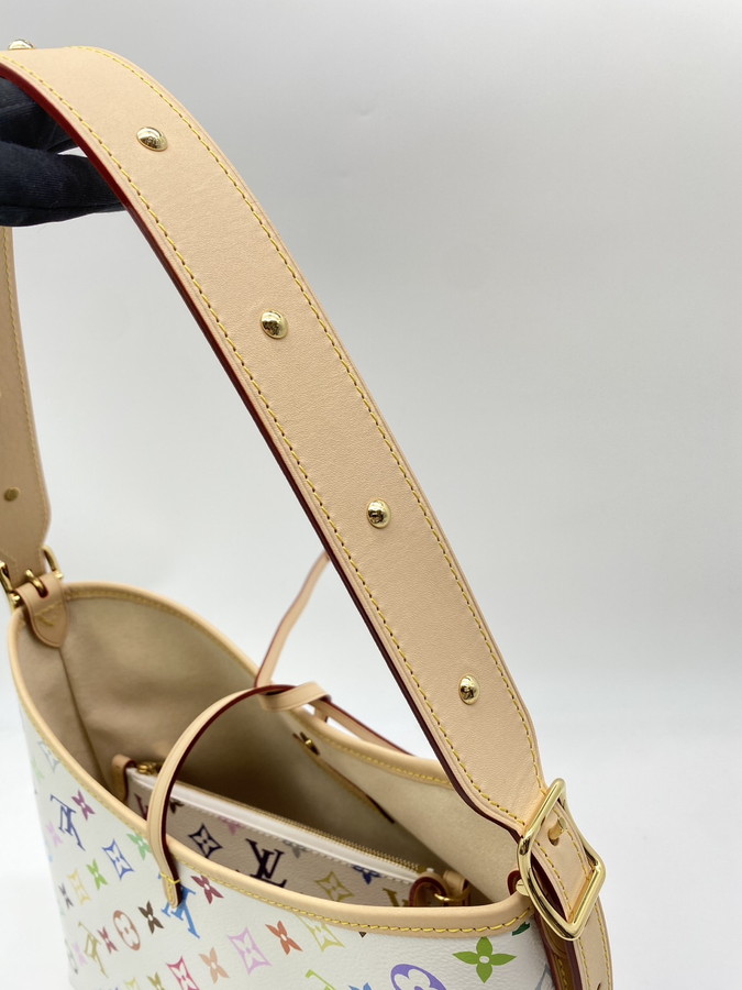 �ڿ���Ʊ�͡�LOUIS VUITTON ¼��δ  M13661 LV �� TM ����꡼������ NM PM����̤������ �����ֹ桧9166