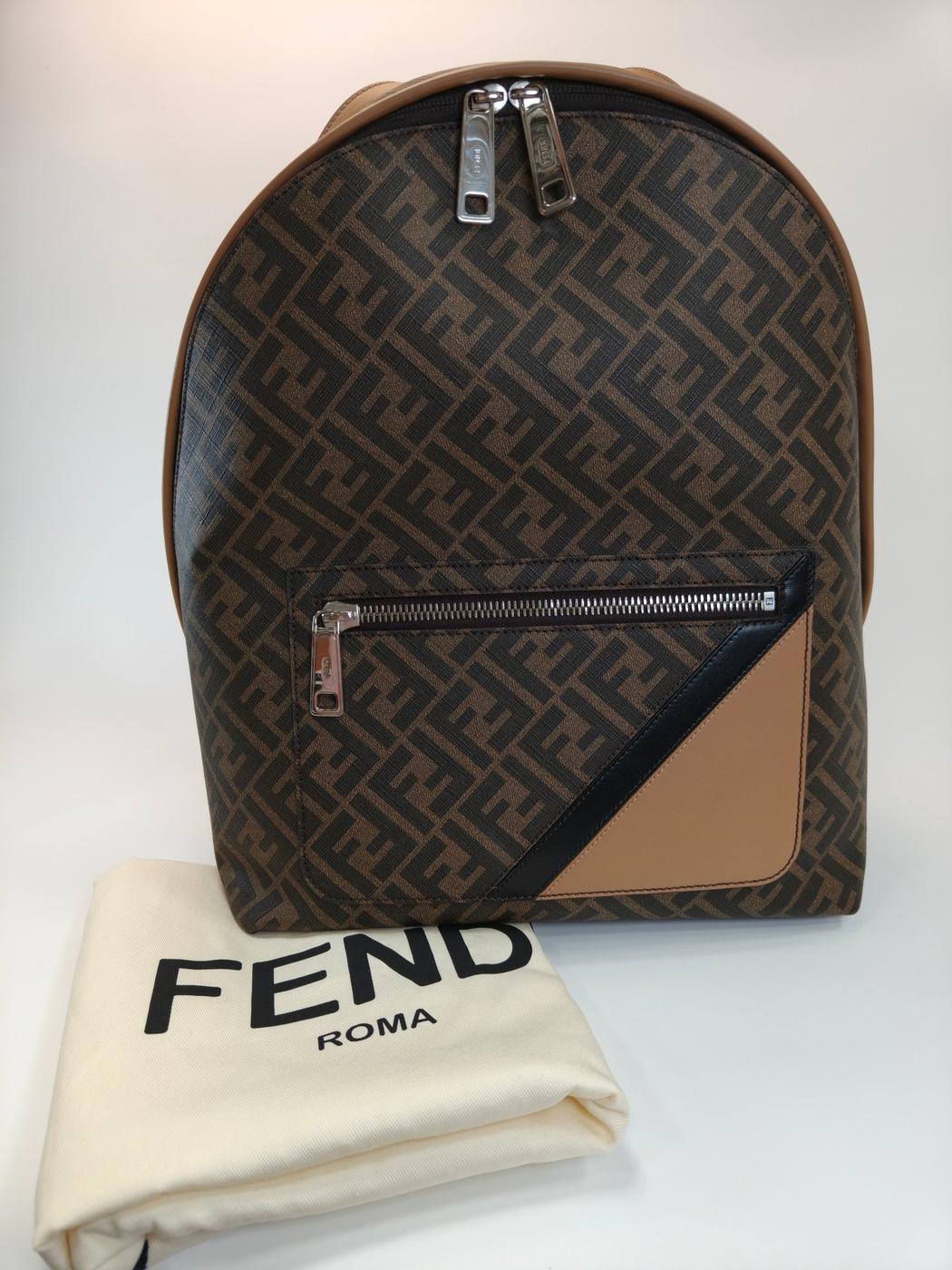 �ե���ǥ� FENDI ���å� �Хå��ѥå� �������� 7VZ077 A9XS F1IKC �����ʥ��ʥ� ���⡼�� �����ֹ桧9829