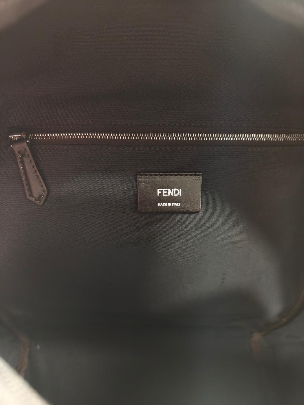 �ե���ǥ� FENDI ���å� �Хå��ѥå� �������� 7VZ077 A9XS F1IKC �����ʥ��ʥ� ���⡼�� �����ֹ桧9829