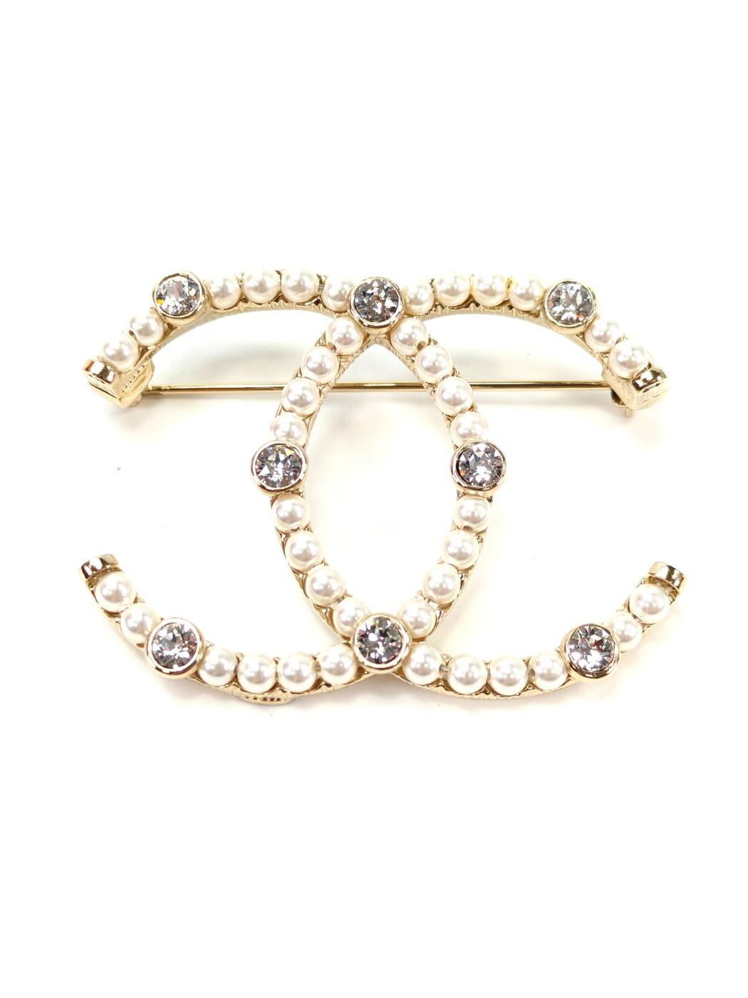 CHANEL ����ͥ� �����ޡ��� �ѡ��� �֥����� �ۥ磻�ȡߥ������ �����ֹ桧10556