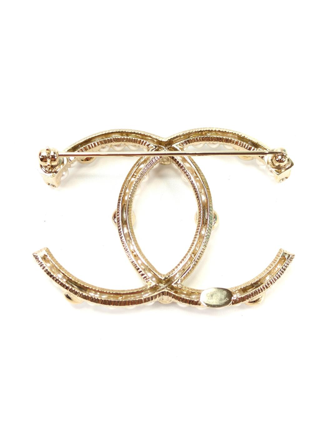 CHANEL ����ͥ� �����ޡ��� �ѡ��� �֥����� �ۥ磻�ȡߥ������ �����ֹ桧10556