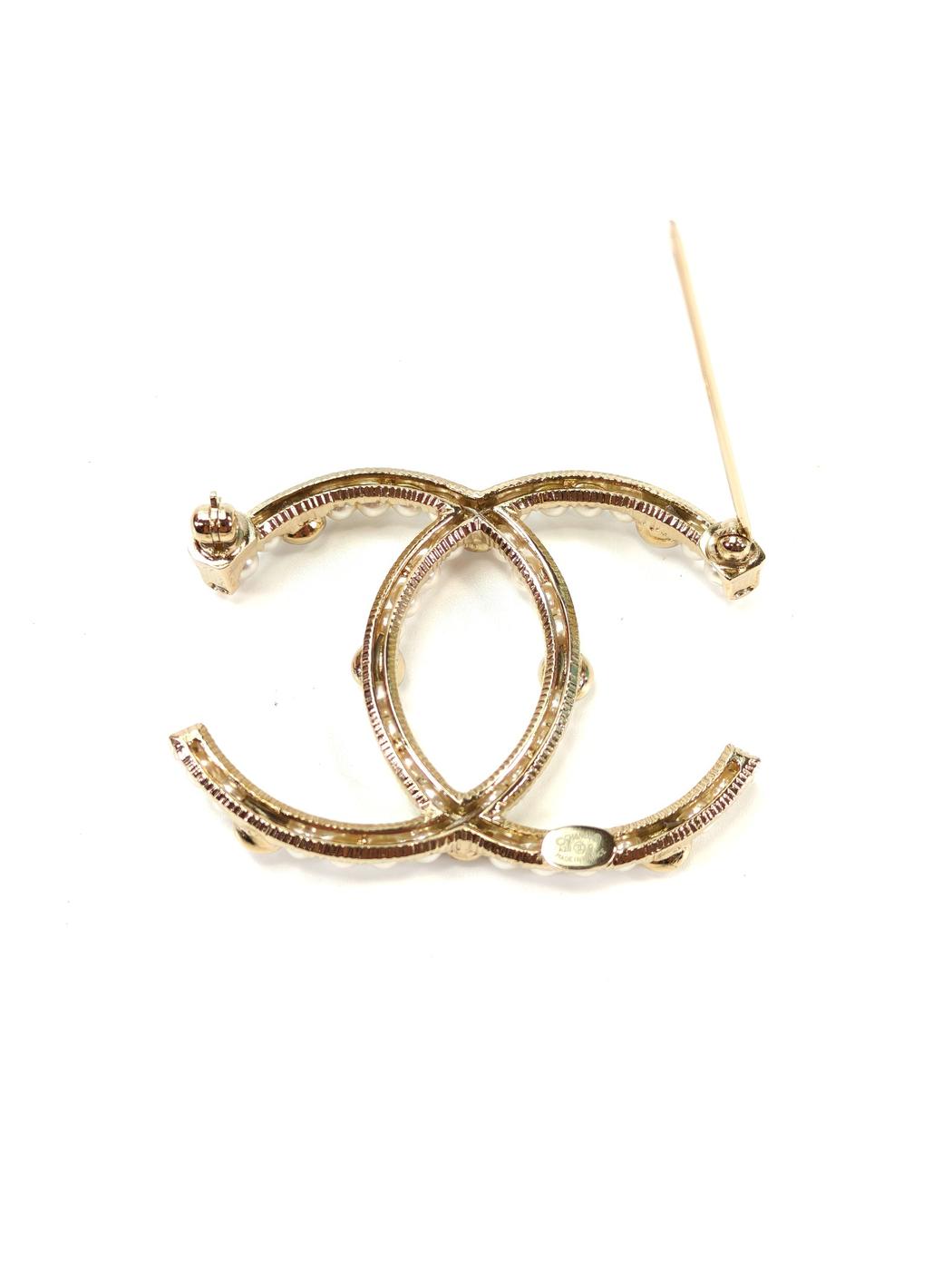 CHANEL ����ͥ� �����ޡ��� �ѡ��� �֥����� �ۥ磻�ȡߥ������ �����ֹ桧10556