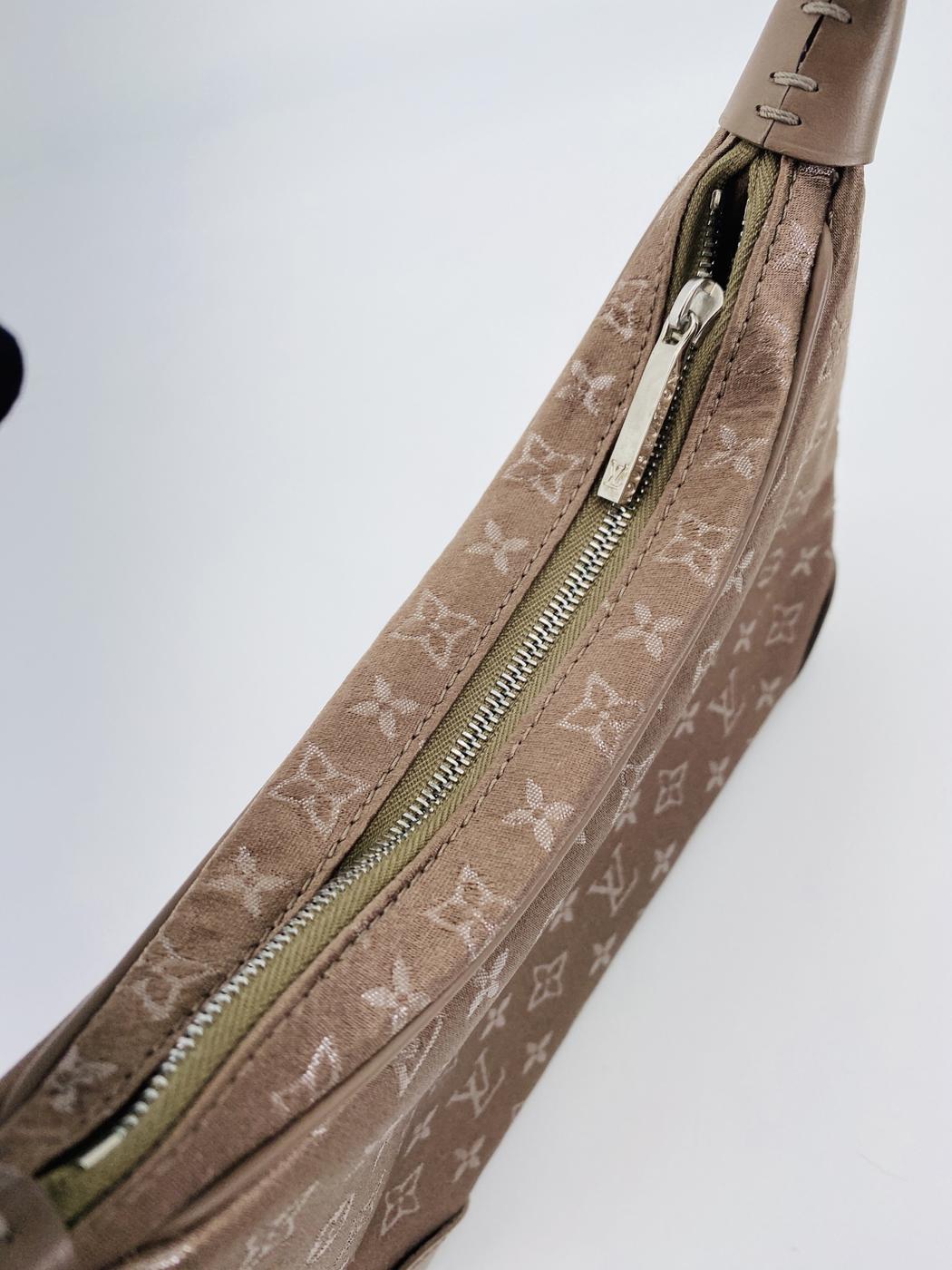 �륤�������ȥ� ��ȥ�֥����˥� ��Υ���ॵ�ƥ� �ϥ�ɥХå� �Хå� ��ǥ����� M92143 �����ֹ桧8910