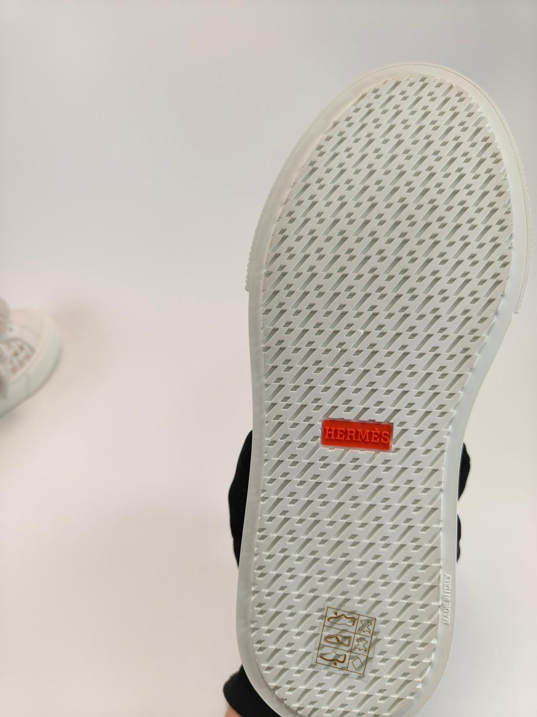 HERMES ����᥹ �ǥ� ���ˡ����� ������37.5 ��24cm �ۥ磻�� ̤���� �����ֹ桧10380